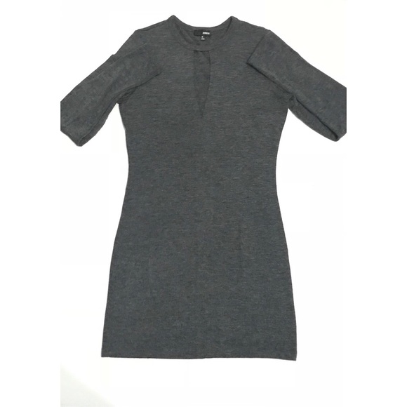 Aritzia Dresses & Skirts - Aritzia Wilfred Free Cutout  T-Shirt Dress
